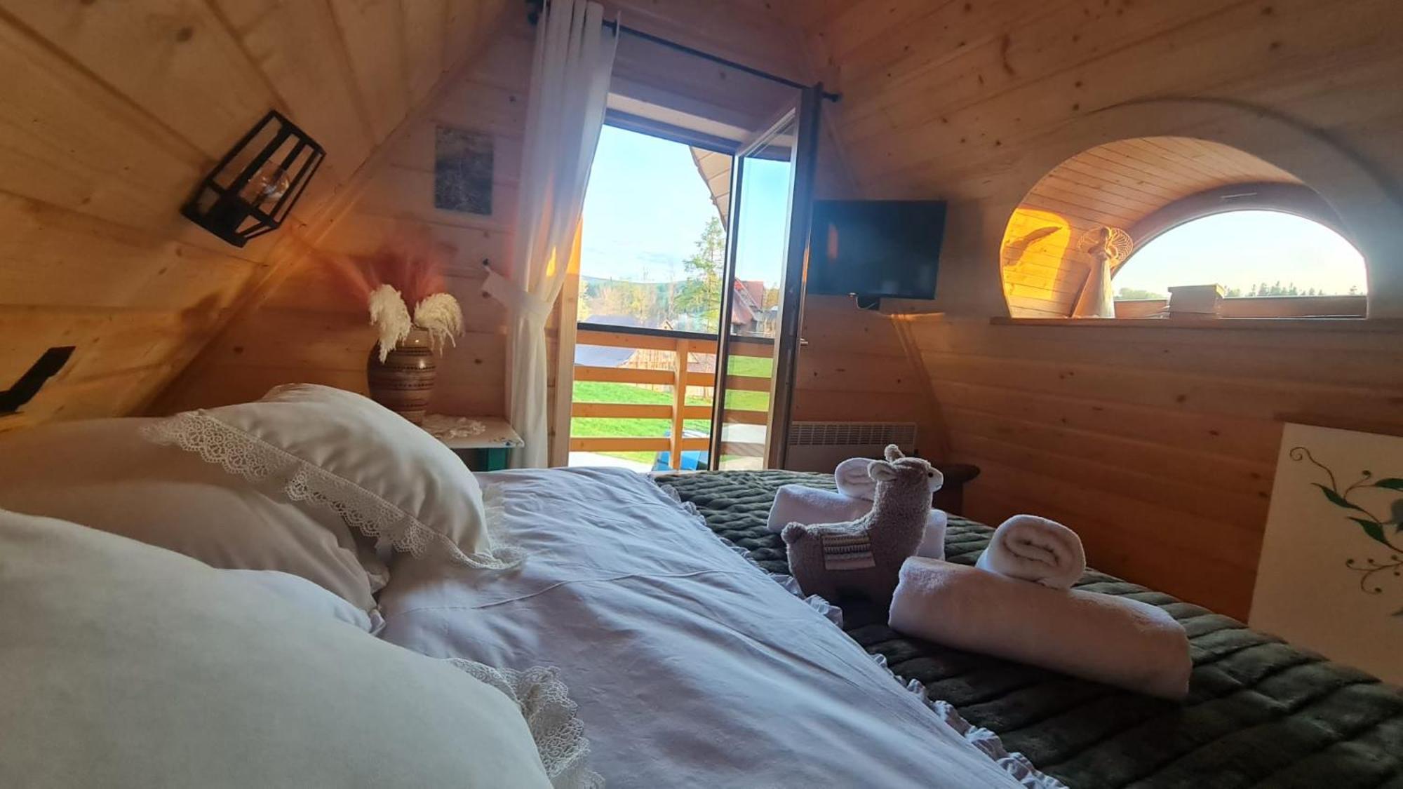 Malowany Domek W Gorach Ciche  Bagian luar foto