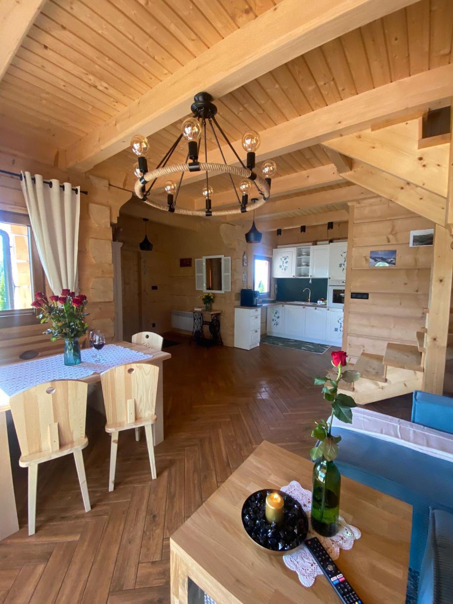 Malowany Domek W Gorach Ciche  Bagian luar foto